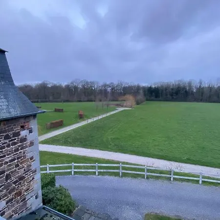 Ferme Chateau Propriete Equestre Engis