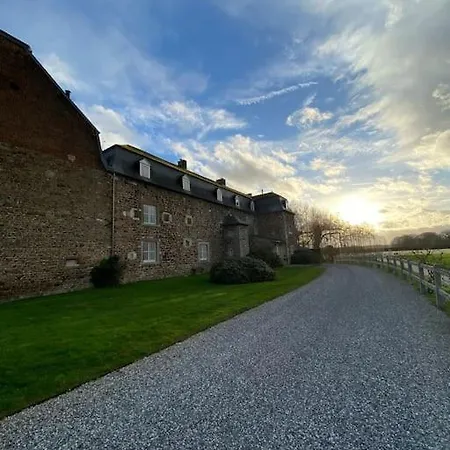 Ferme Chateau Propriete Equestre Villa Engis